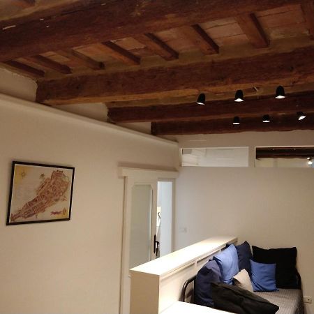 לסי Isi Guesthouse 29 מראה חיצוני תמונה