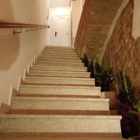 לסי Isi Guesthouse 29 מראה חיצוני תמונה