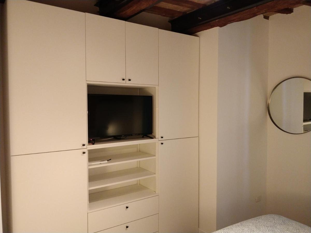 לסי Isi Guesthouse 29 מראה חיצוני תמונה
